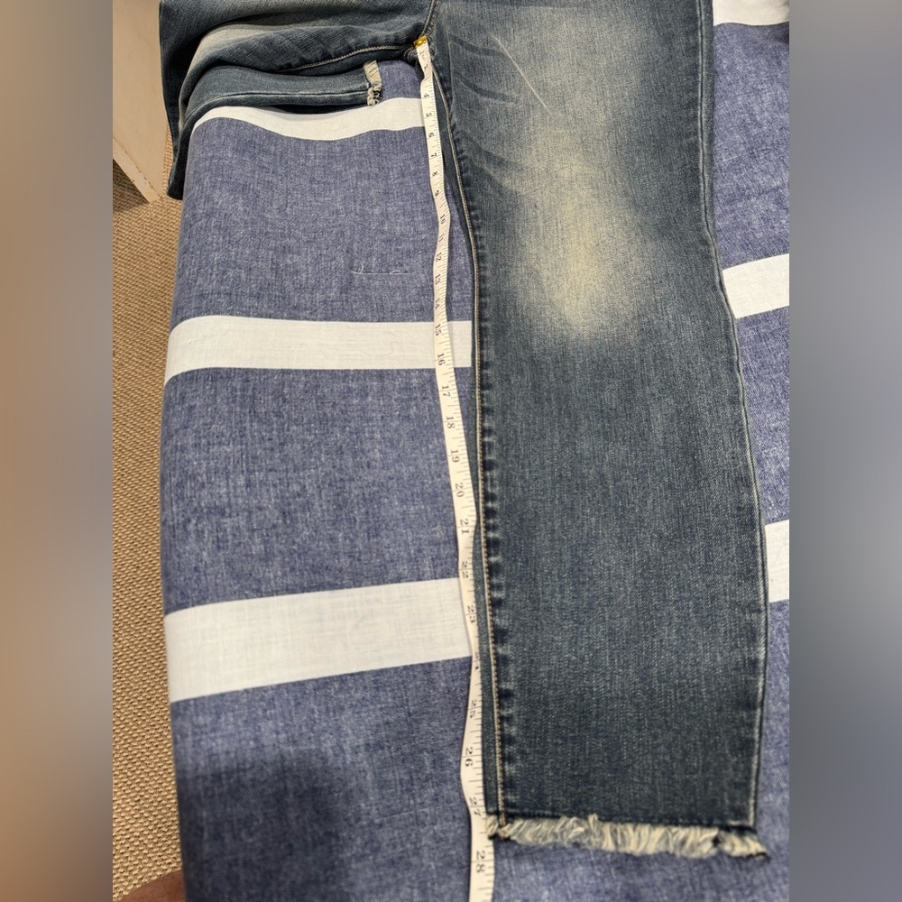 Kut from the Kluth Blue Women's Jeans - Picture 7 of 9